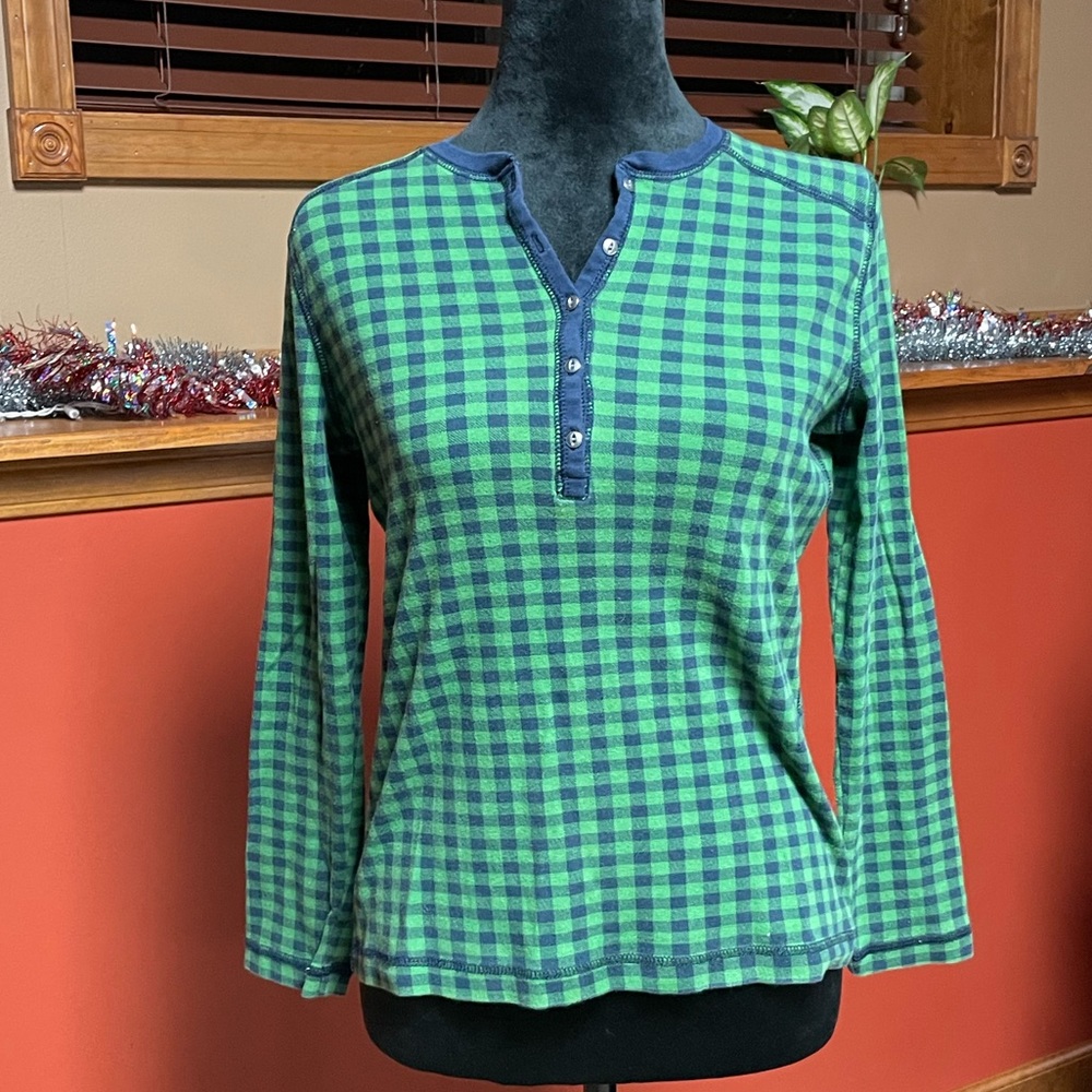 CHAPS WOMENS LONG SLEEVE PULLOVER COTTON TOP. SIZE SMALL-PETITE.